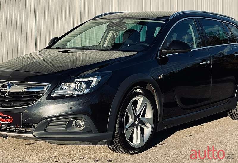 2015' Opel Insignia photo #1