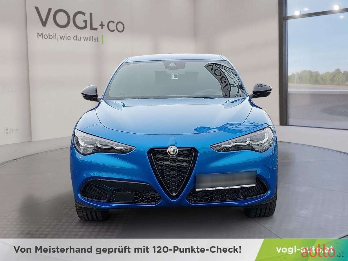 2024' Alfa Romeo Stelvio photo #6