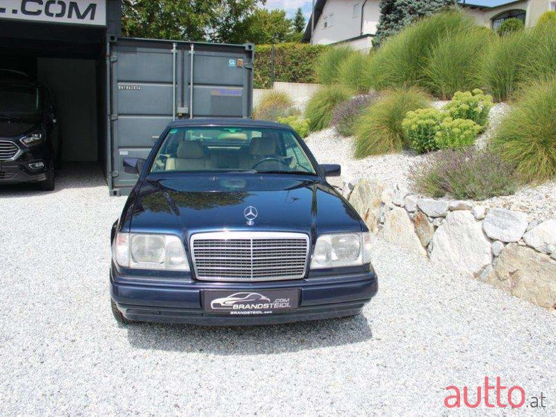 1995' Mercedes-Benz E-Klasse photo #3