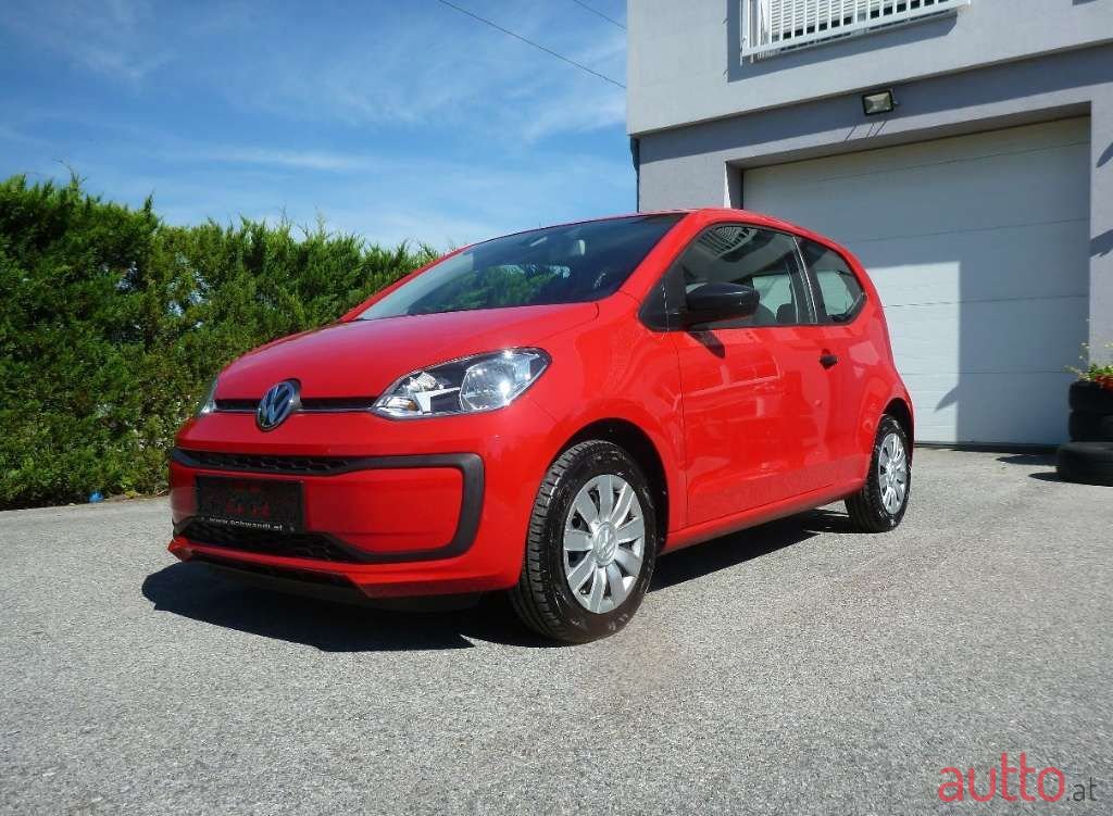 2020' Volkswagen Up! photo #2