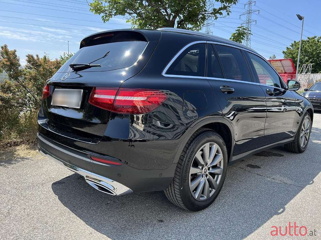 2018' Mercedes-Benz Glc-Klasse photo #3