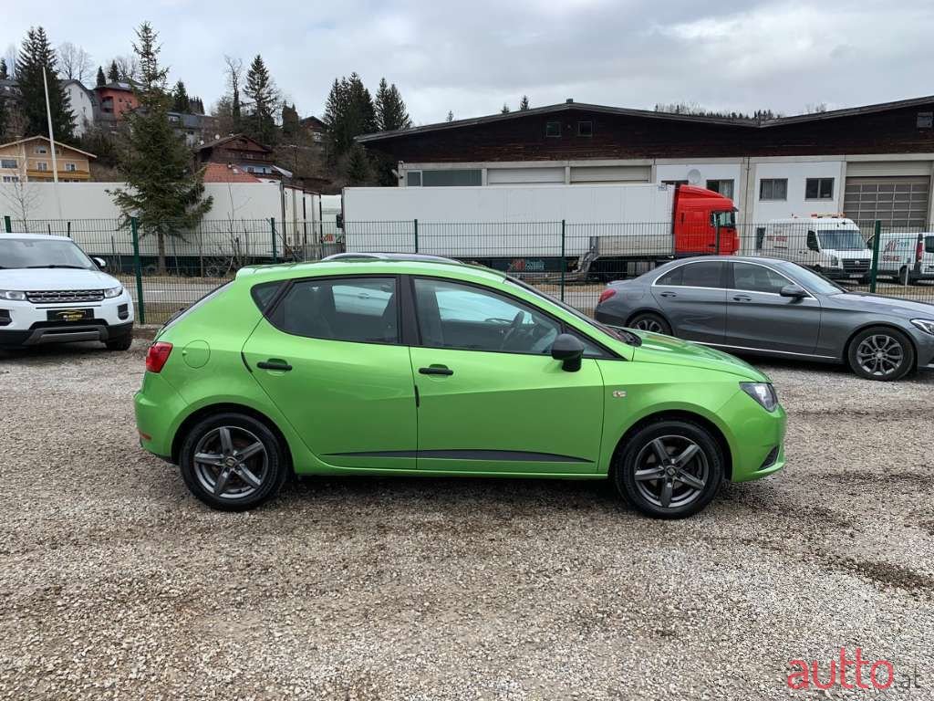 2013' SEAT Ibiza photo #4