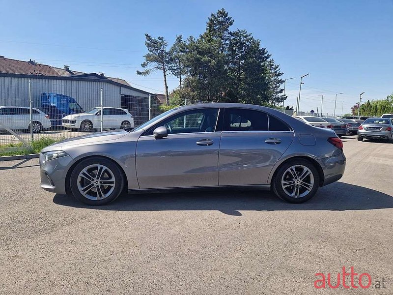 2019' Mercedes-Benz A-Klasse photo #4