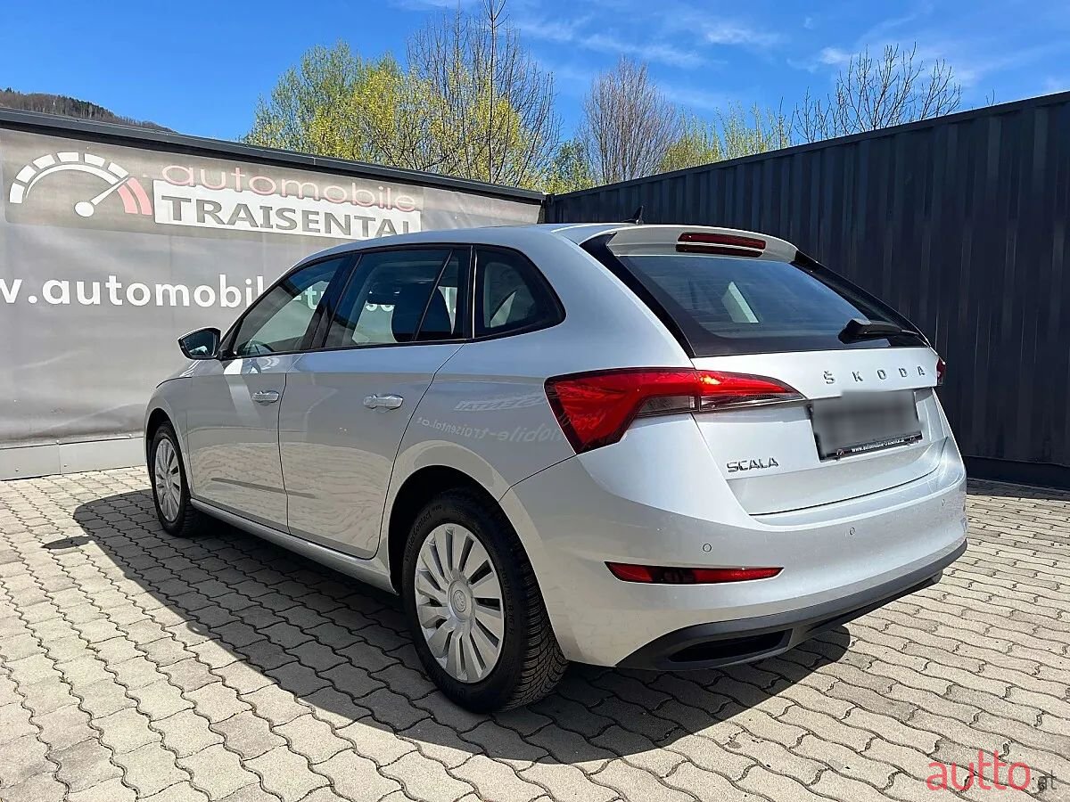2019' Skoda Scala photo #6