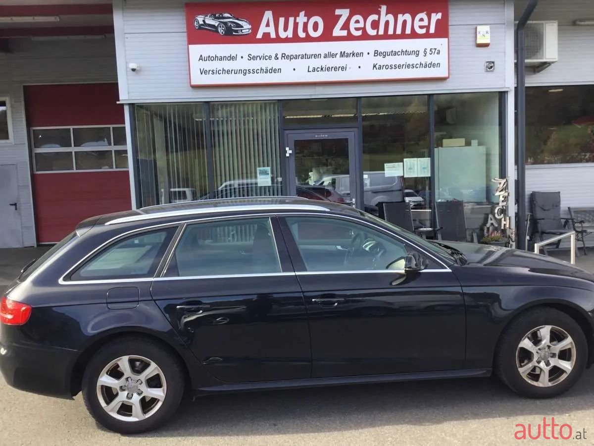 2010' Audi A4 photo #2