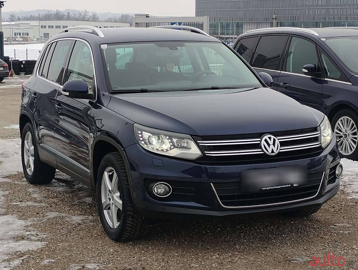2014' Volkswagen Tiguan photo #3
