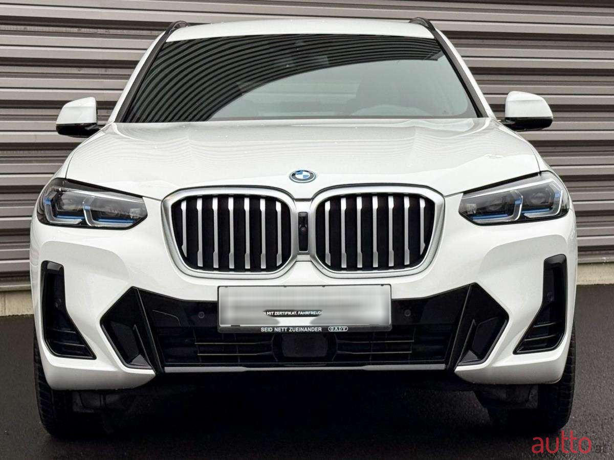 2022' BMW X3 photo #2