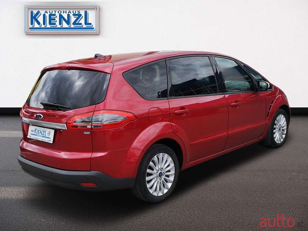 2014' Ford S-Max photo #2