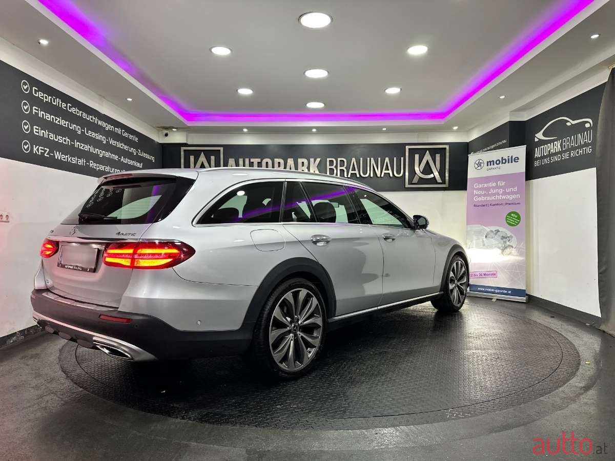 2017' Mercedes-Benz E-Klasse photo #6