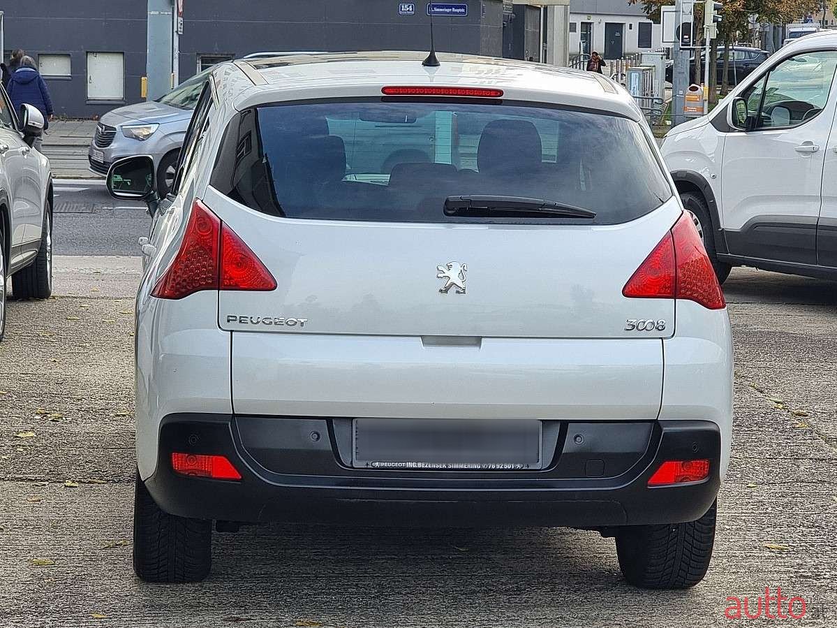 2012' Peugeot 3008 photo #6