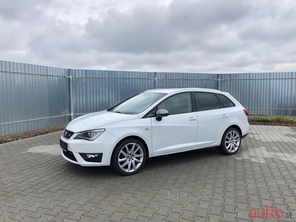 2010' SEAT Ibiza photo #1