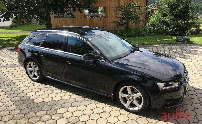 2013' Audi A4 photo #2