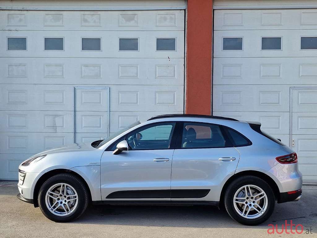 2015' Porsche Macan photo #6