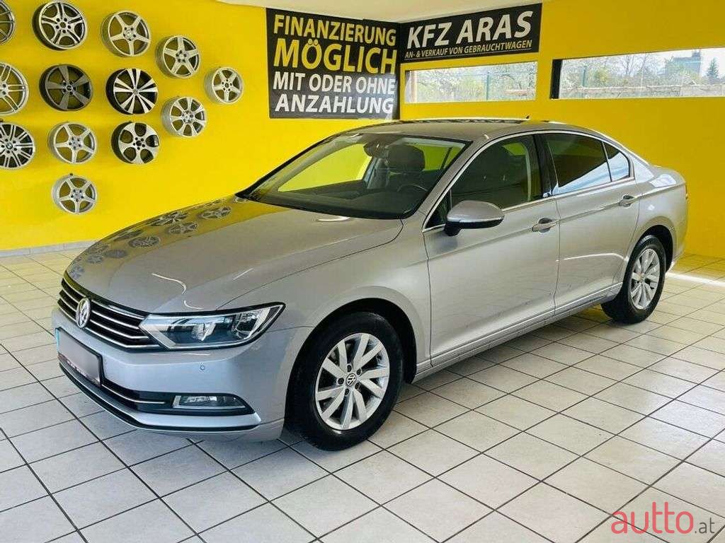 2019' Volkswagen Passat photo #1