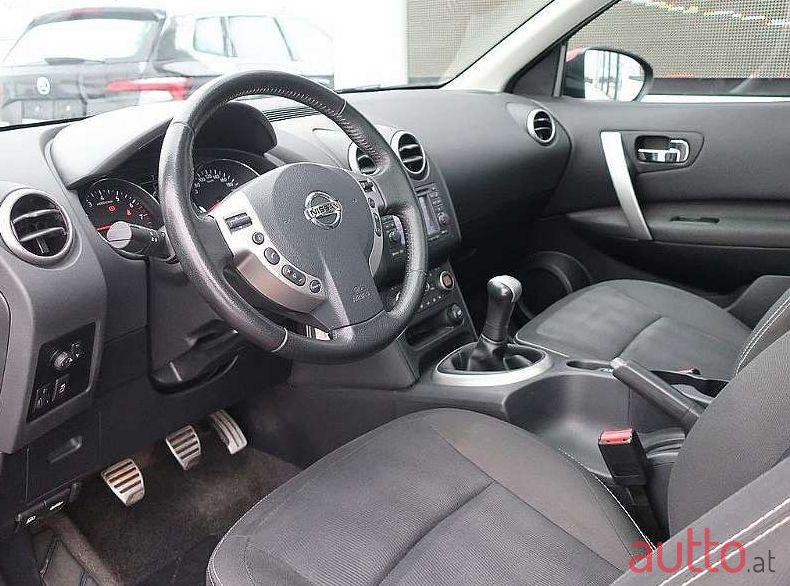 2011' Nissan Qashqai photo #3