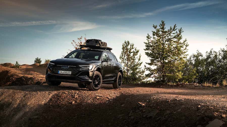Audi Turns Q8 E-Tron Into Dakar Racer Wannabe With Lift Kit, All-Terrain Tires