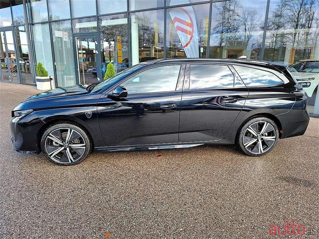 2024' Peugeot 308 photo #2