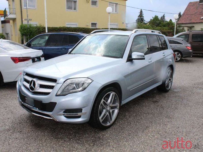 2014' Mercedes-Benz Glk-Klasse photo #3