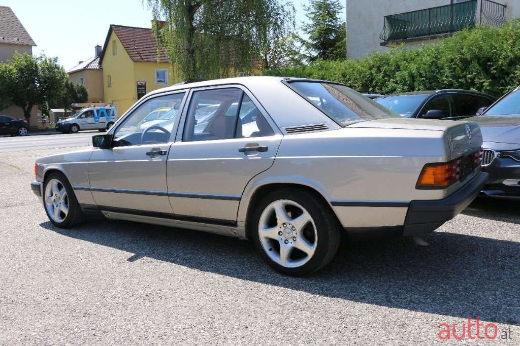 1985' Mercedes-Benz 190 photo #4