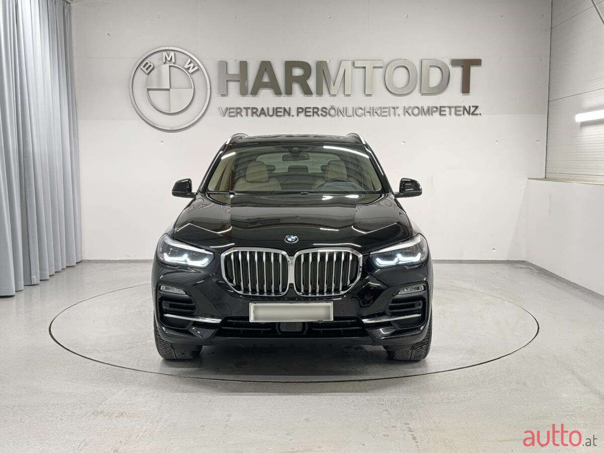 2020' BMW X5 photo #4