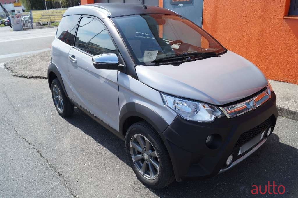 2018' Aixam Crossline photo #2