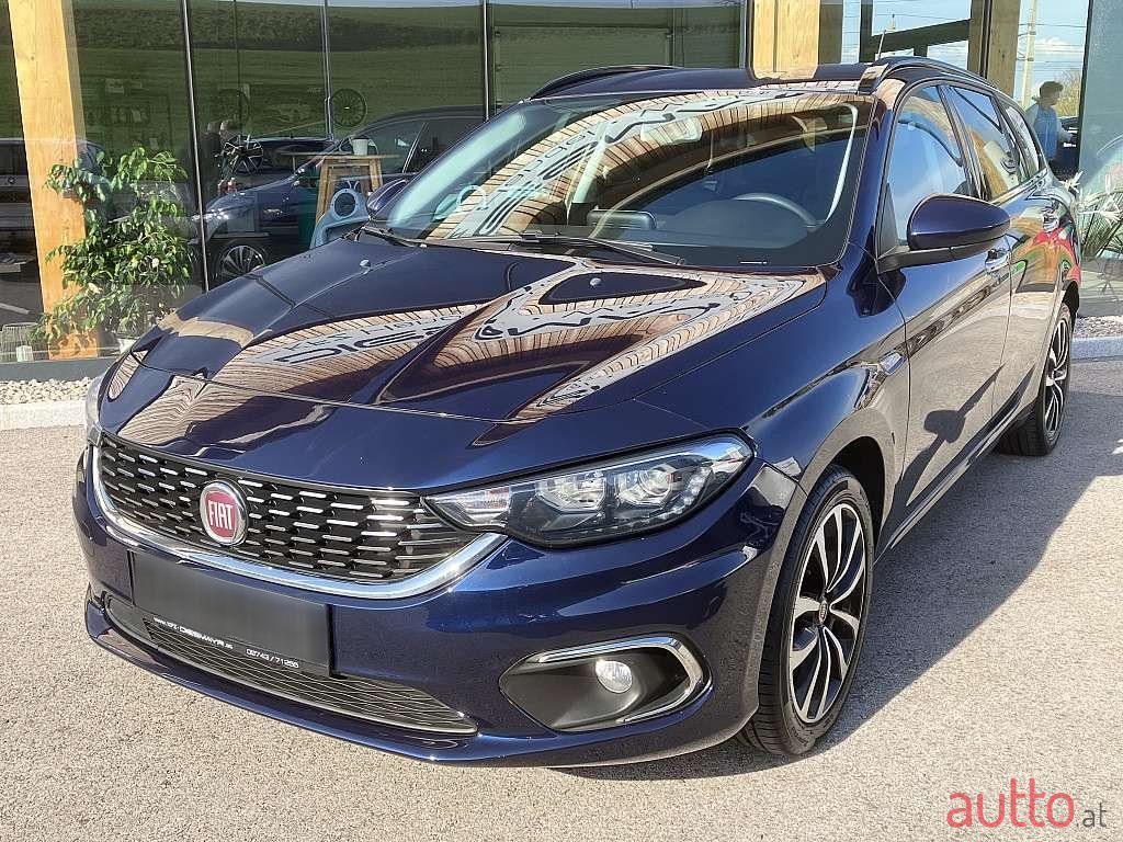 2017' Fiat Tipo photo #1