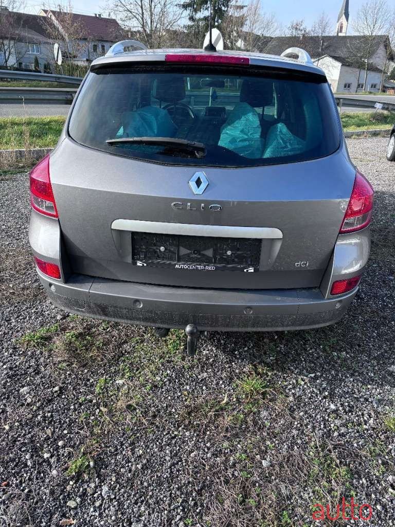 2012' Renault Clio photo #4