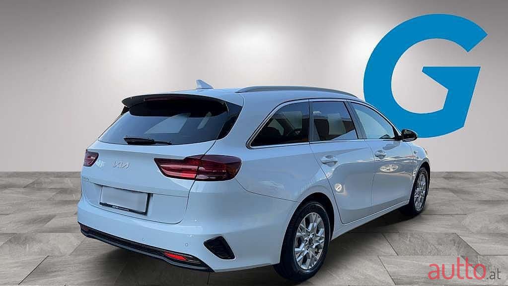 2022' Kia Ceed photo #3