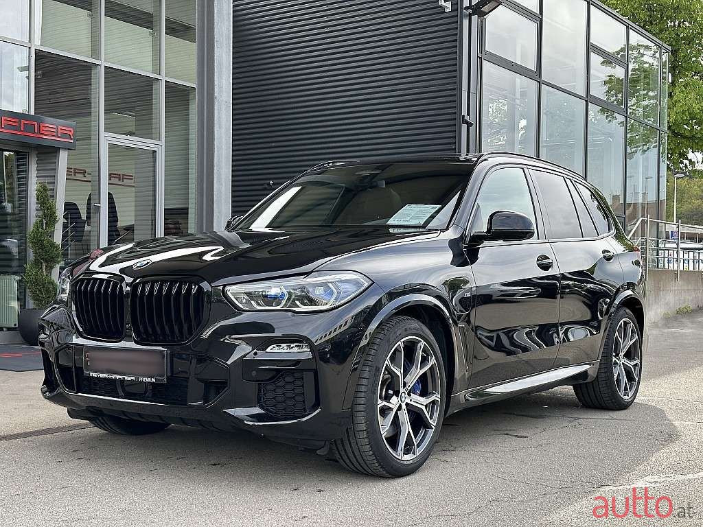 2019' BMW X5 photo #2