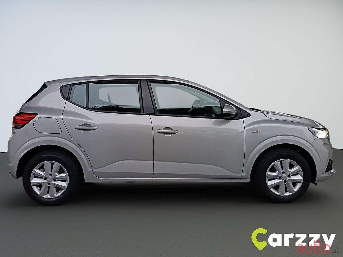 2023' Dacia Sandero photo #3