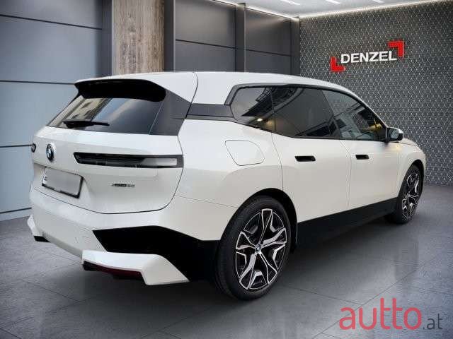 2022' BMW iX photo #2