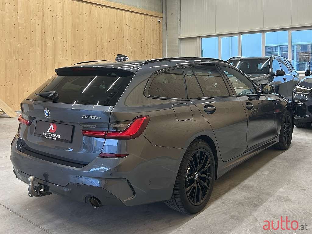 2021' BMW 3Er-Reihe photo #4