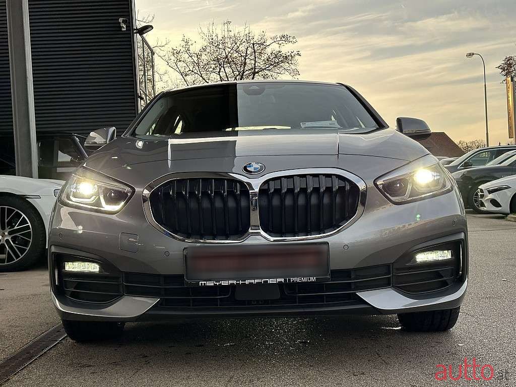 2022' BMW 1Er-Reihe photo #4