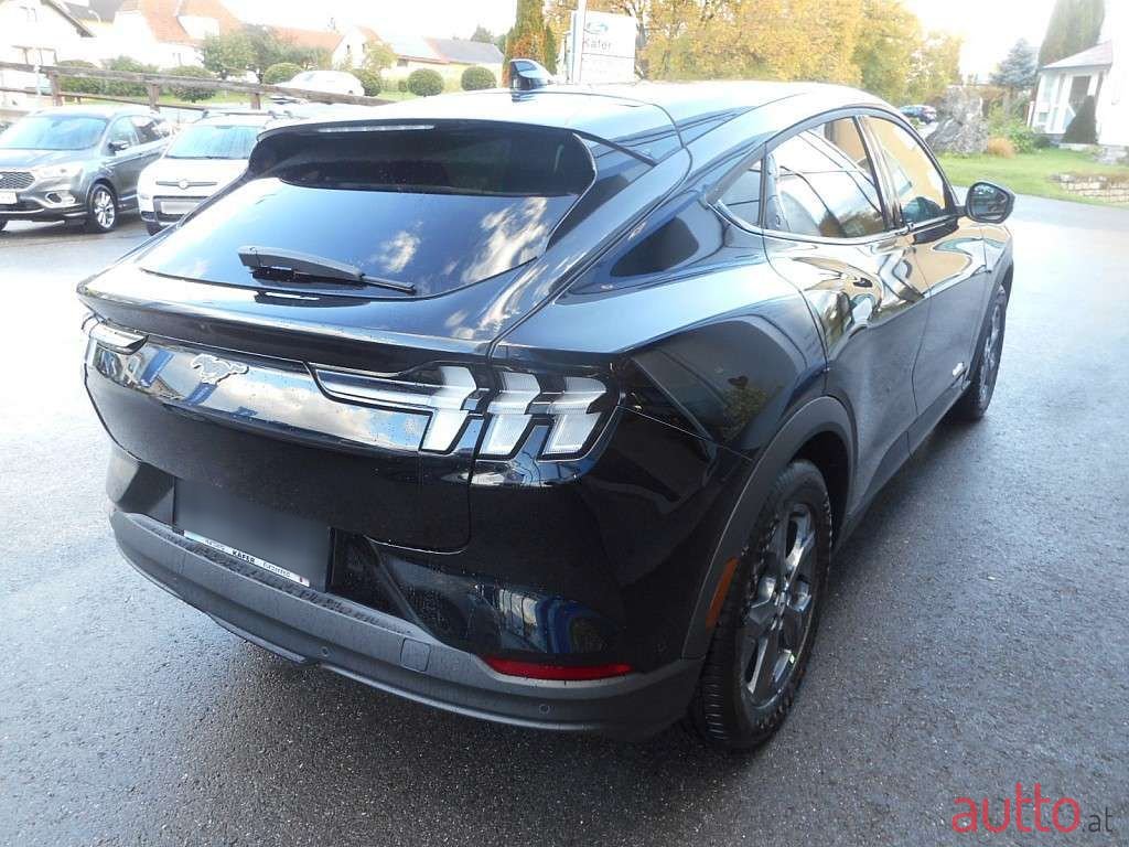 2022' Ford Mustang Mach-E photo #5