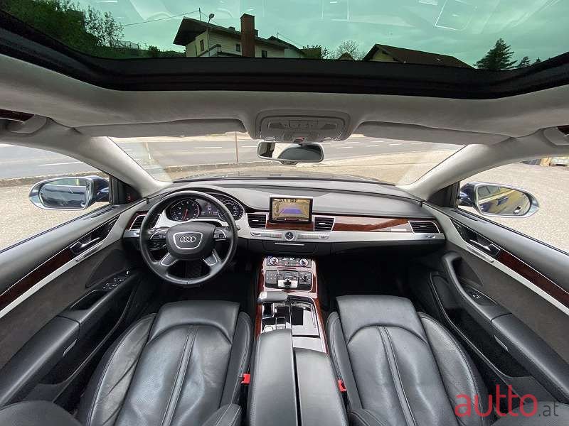 2011' Audi A8 photo #6