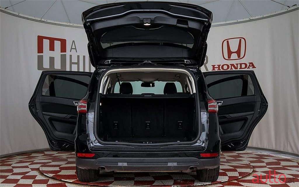 2016' Ford S-Max photo #4