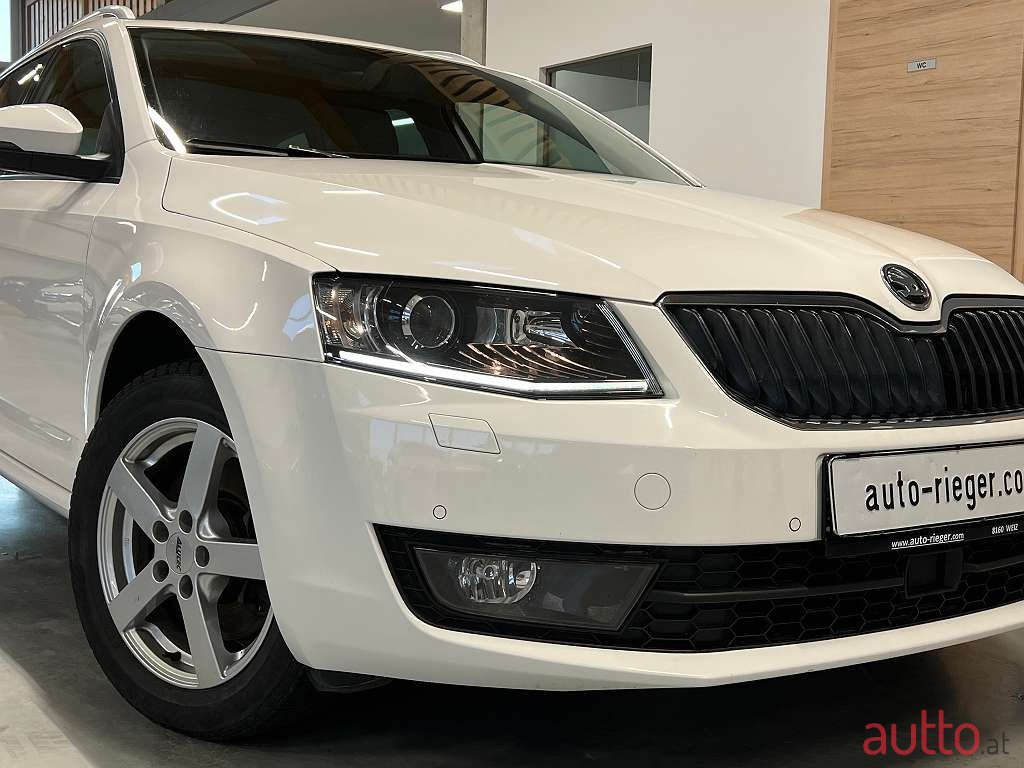 2017' Skoda Octavia photo #4