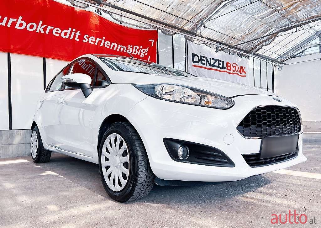 2016' Ford Fiesta photo #3