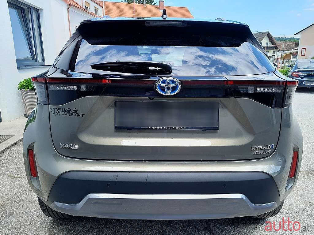 2023' Toyota Yaris Cross photo #5