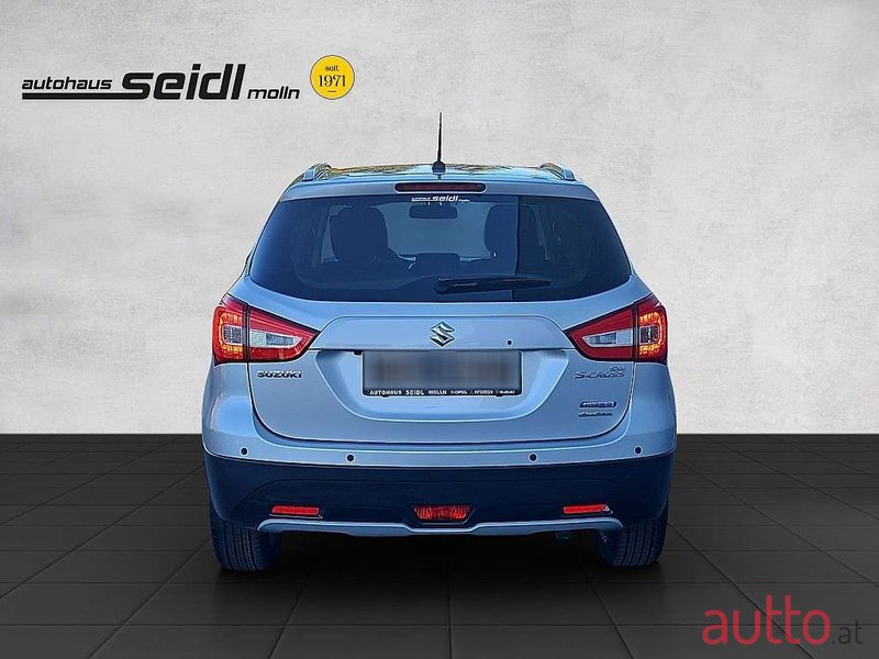 2021' Suzuki SX4 photo #4