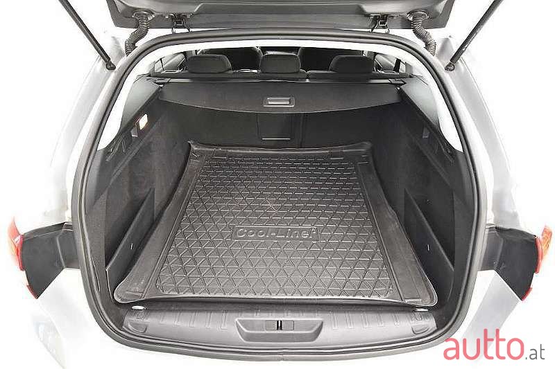 2016' Peugeot 308 photo #4