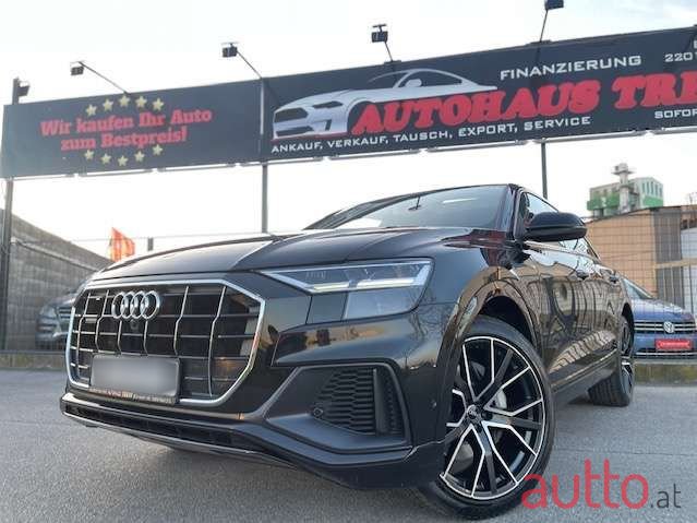 2020' Audi Q8 photo #4