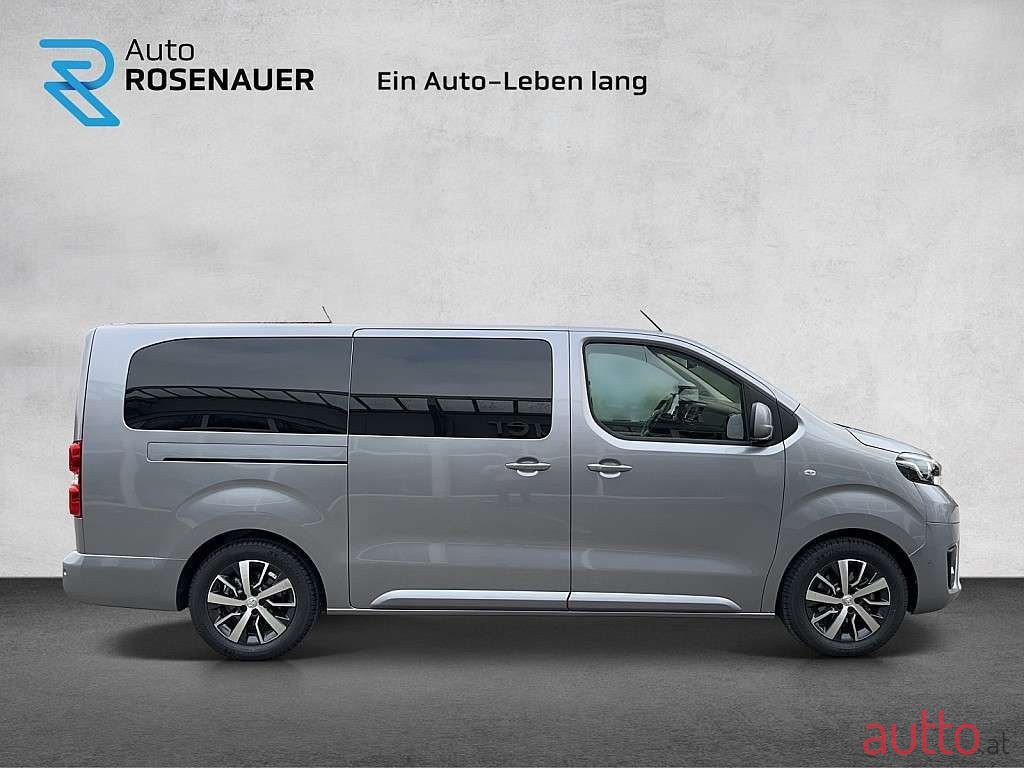 2023' Toyota ProAce photo #3