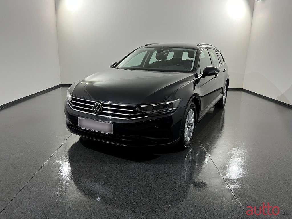 2022' Volkswagen Passat photo #1