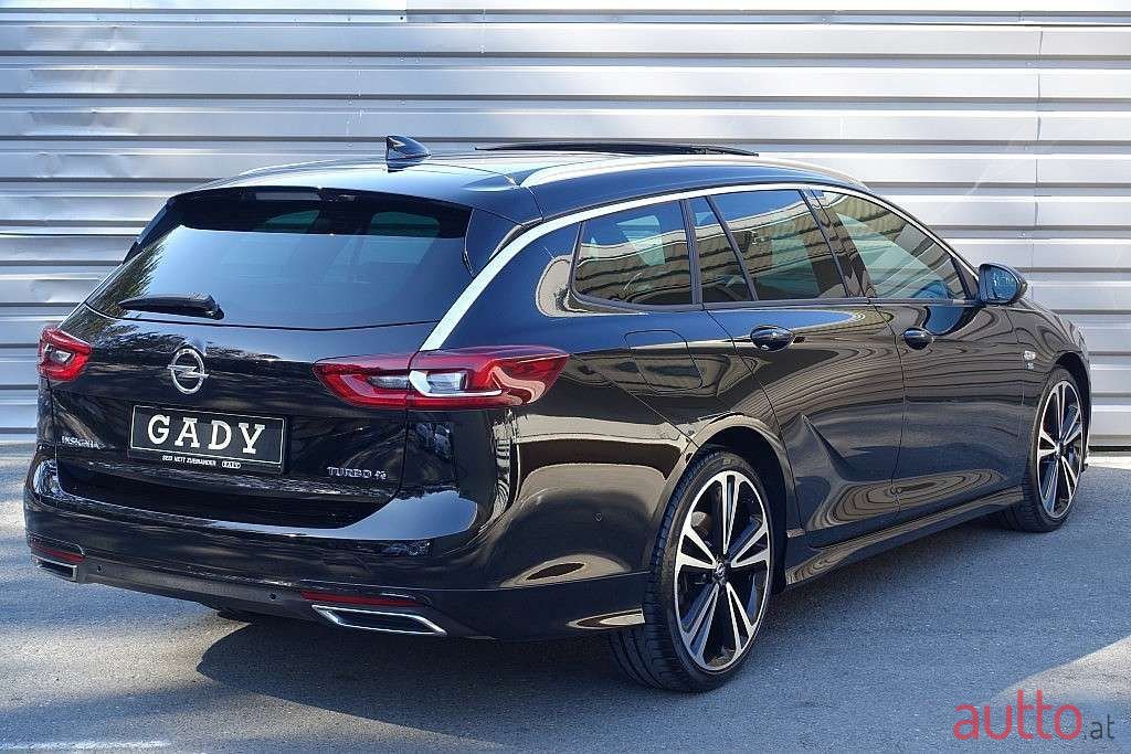 2017' Opel Insignia photo #4