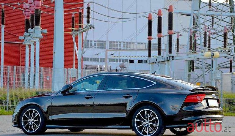 2013' Audi A7 photo #1