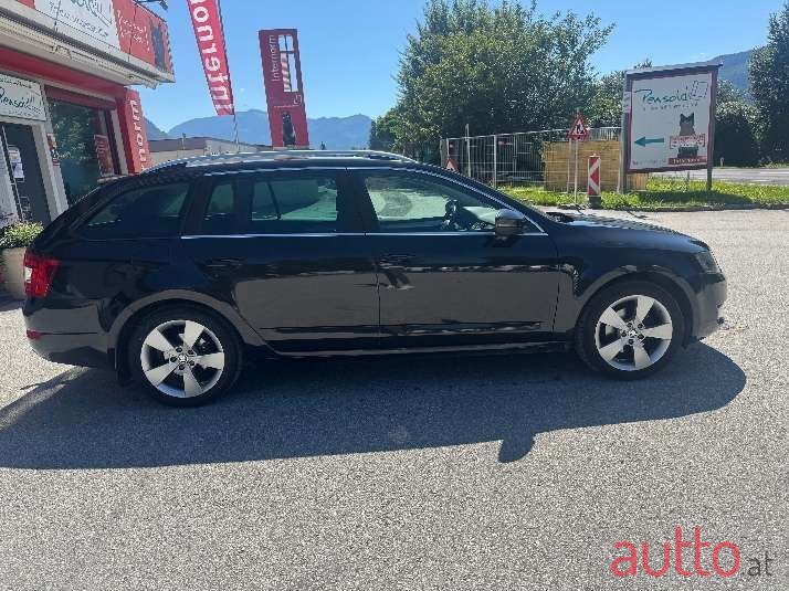 2016' Skoda Octavia photo #4