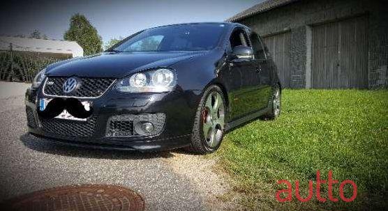 2016' Volkswagen Golf photo #1