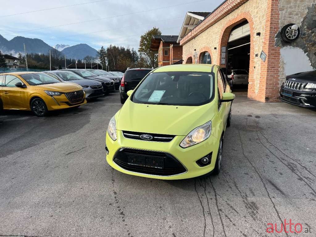 2011' Ford C-MAX photo #4