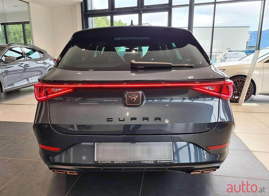 2023' Cupra Leon photo #6
